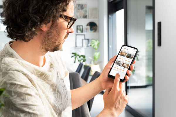 Responsive image